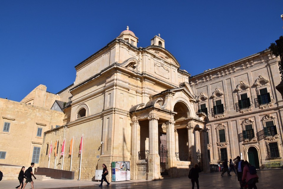 Malta - Valletta - Der Grundstein für diese Stadt wurde am 28. März 1566 durch den Großmeister des Malteser Ordens, Jean de la Valette gelegt.