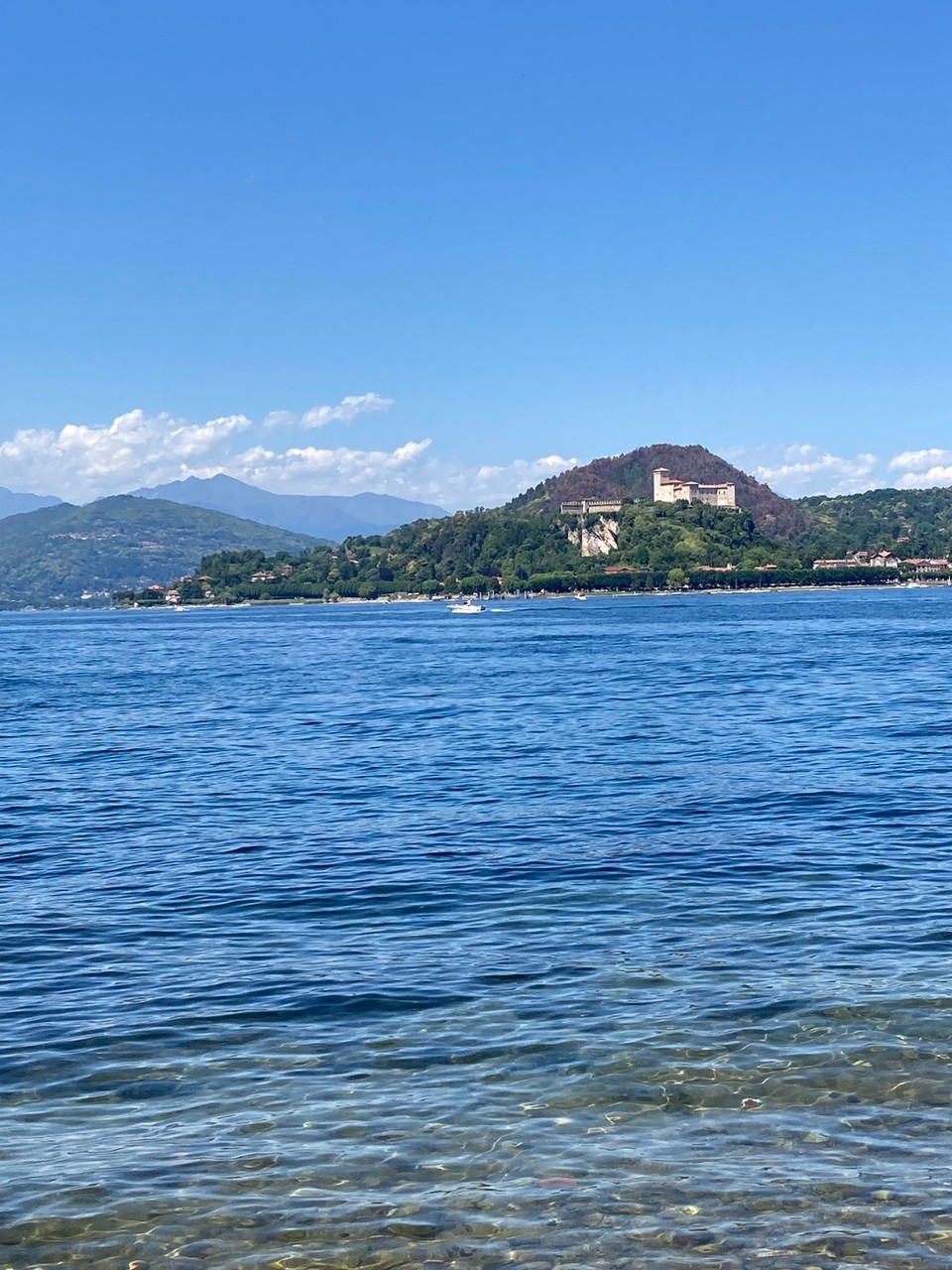 Italien - Dormelletto - Seeufer Arona