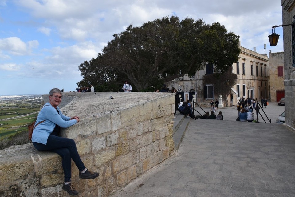 Malta - Rabat - Die Stadt ist von einer riesigen und hohen Mauer umgeben und erinnert an eine Burg.
