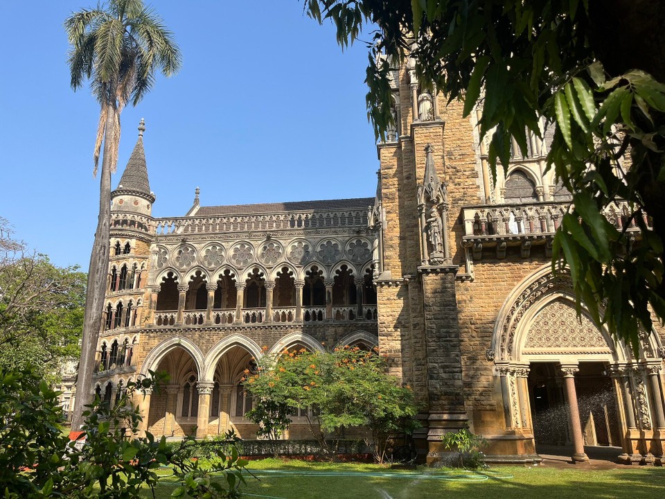 Indien - Mumbai - Universität
