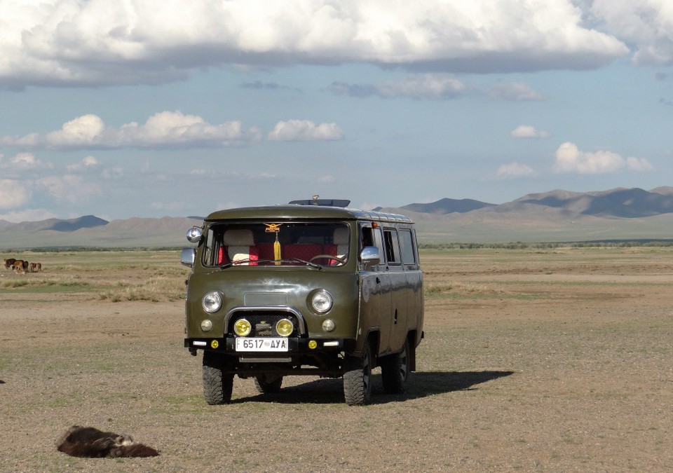 Mongolia - unbekannt - The transport - a Russian UAZ