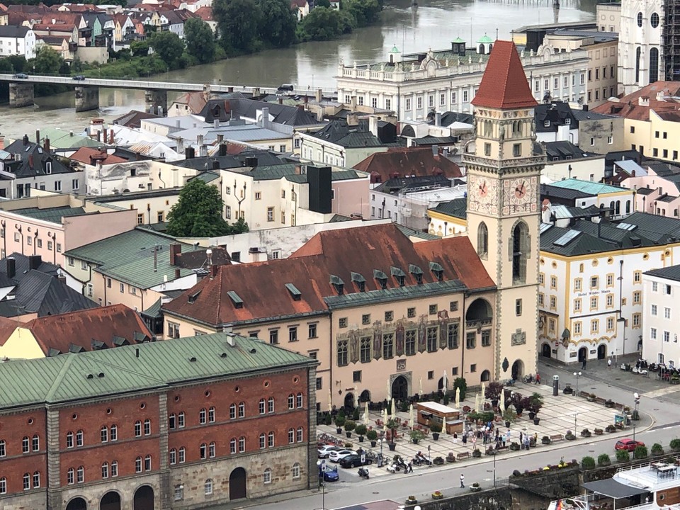 Deutschland - Ruderting - Rathaus Passau