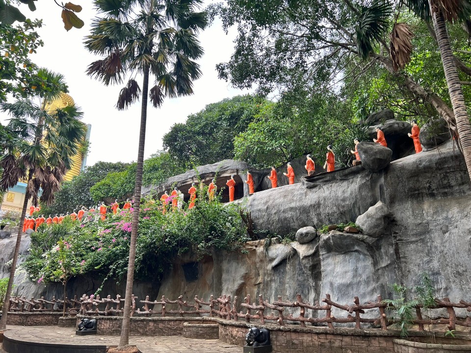 Sri Lanka -  - 