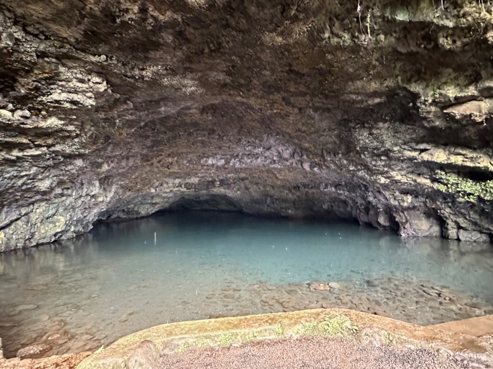 Französisch-Polynesien - Papeete - Inselrundfahrt mit der franz. Connection 