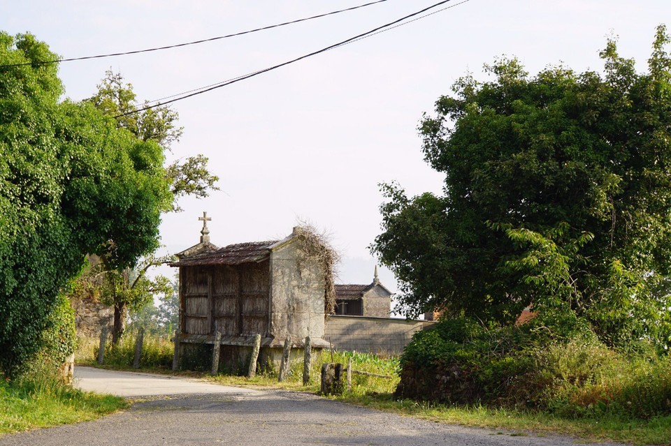 Spanien - Mazaricos - Friedhof oder Kornspeicher?
