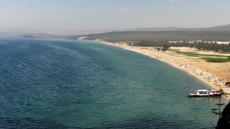 Russia - Lake Baikal - View over the beach 