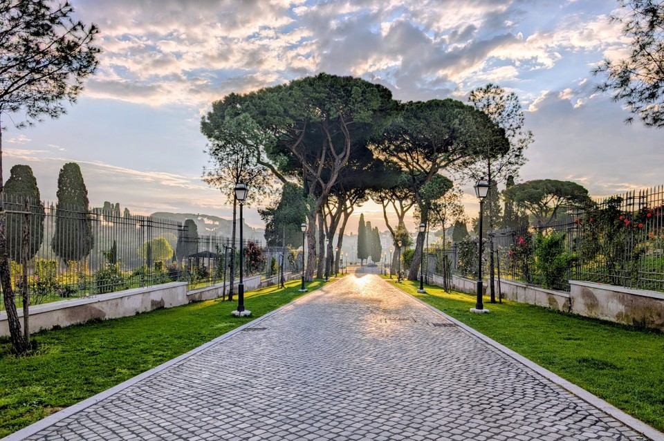 Italien - Rom - Auf dem Rückweg liegt dieser Bilderbuch Park.
