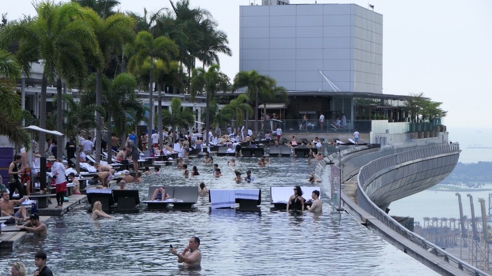 Singapur -  - Infinity Pool auf dem Marina Bay Sand
