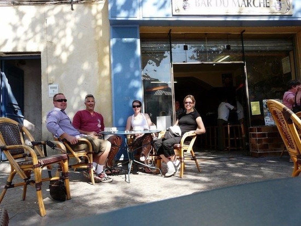 France - Beaucaire - cafe