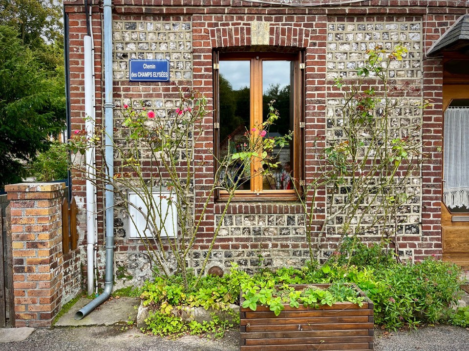 Frankreich - Veulettes-sur-Mer - Chemin de Champs-Elysées - nicht ganz mit dem gleichen Glanz wie in Paris… 
