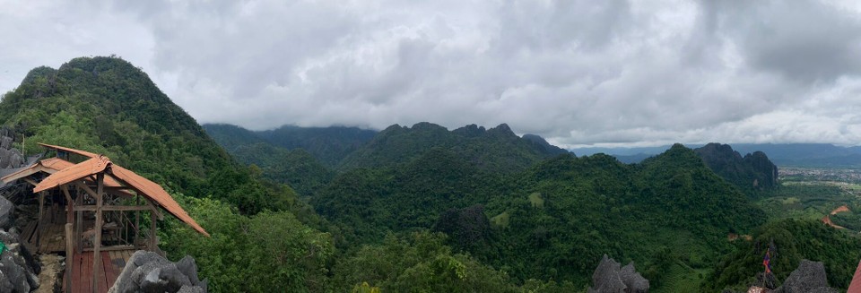 Laos - Vangvieng - Erster Aussichtspunkt - Silver Cliff Lower Viewpoint
