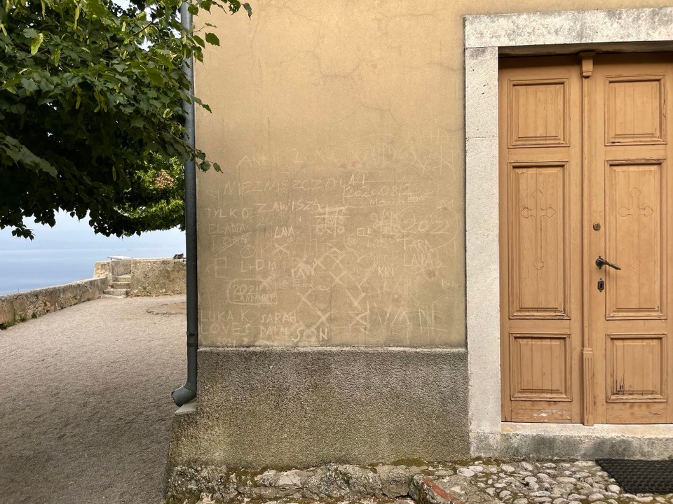 Kroatien - Mošenička Draga - Graffiti 