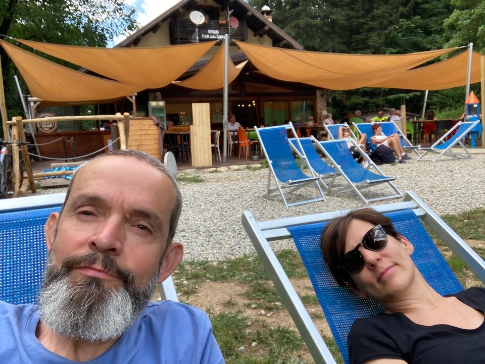 Italien - Peveragno - Entspannung nach der Wanderung 