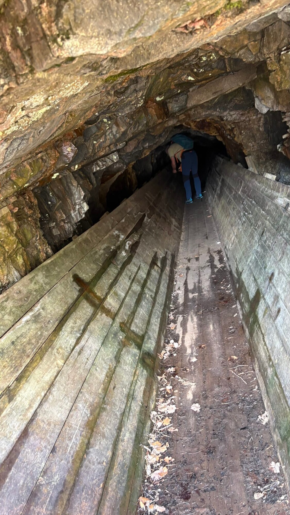Norwegen - Arendal - …und dunkle Tunnel…