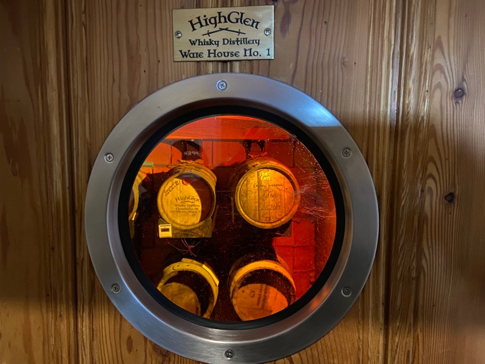 Schweiz - Sta. Maria V. M. - HighGlen Whisky und Gin Destillerie