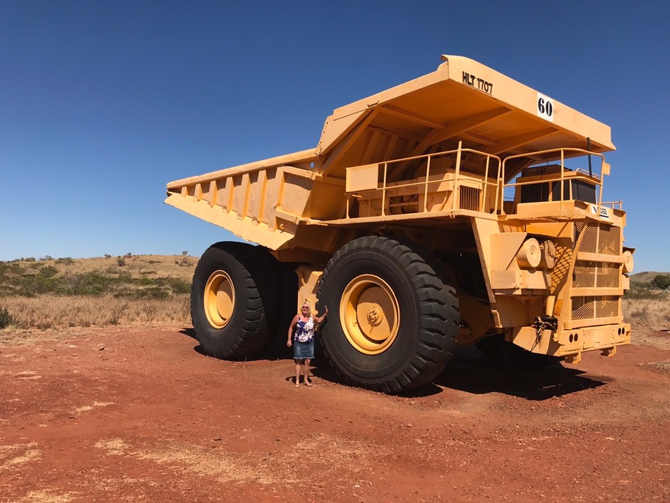  - Australia, Karratha - Big tonka trucks !