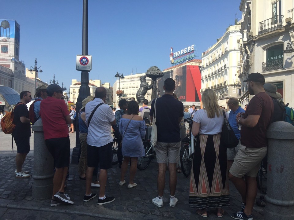 Spain - Madrid - Free Walking Tour of Madrid
https://www.freetour.com/madrid/madrid-free-walking-tour
Starting point: Puerta del Sol Square (Equestrian Statue of Carlos III)