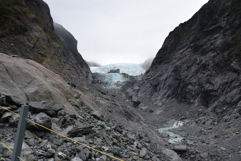 Neuseeland - Franz-Josef-Gletscher - Weiter als bis hier kann man leider nicht zum Gletscher laufen...