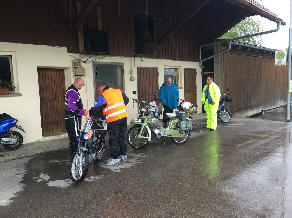 Deutschland - Eberhardzell - Zur Info, es soll Regen geben.