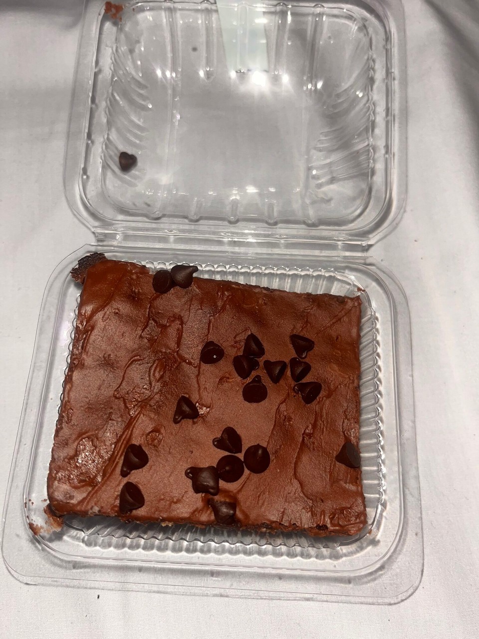 Thailand - Mueang Krabi - Brownie for dessert 
Bedtime early again - loving the early nights 