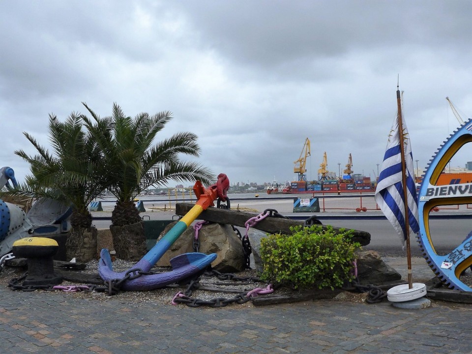 Uruguay - Montevideo - Im Hafengebiet 
