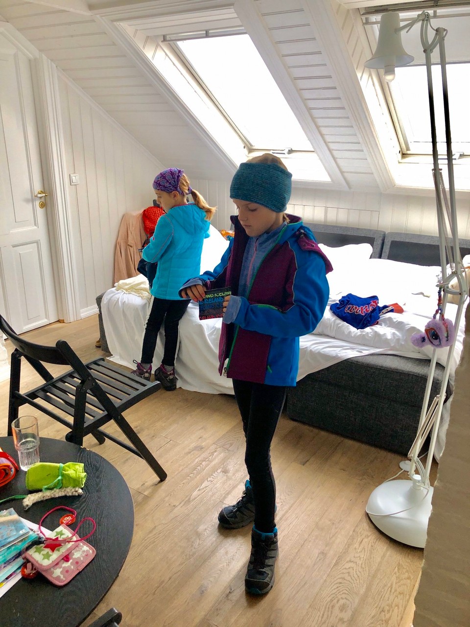 Island - Reykjavík - Dann geht es los... wir starten direkt mit den Outdoor-tauglichen Reitsachen in den Tag, da wir nicht vorhaben, zwischendurch noch einmal in unsere Wohnung zurück zu kommen...