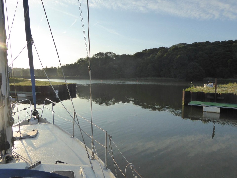 United Kingdom - Felixstowe - Leaving Woodbridge marina, going over the bar, just after high tide.