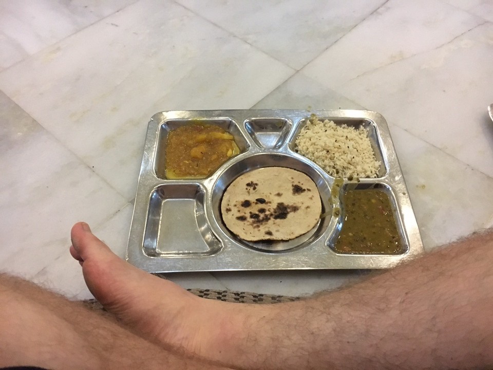 Indien - Neu-Delhi - Kostenloses Essen im...