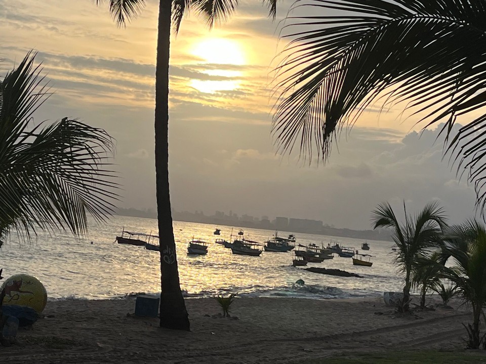 Brasilien - Salvador - Sonnenuntergang Itapua