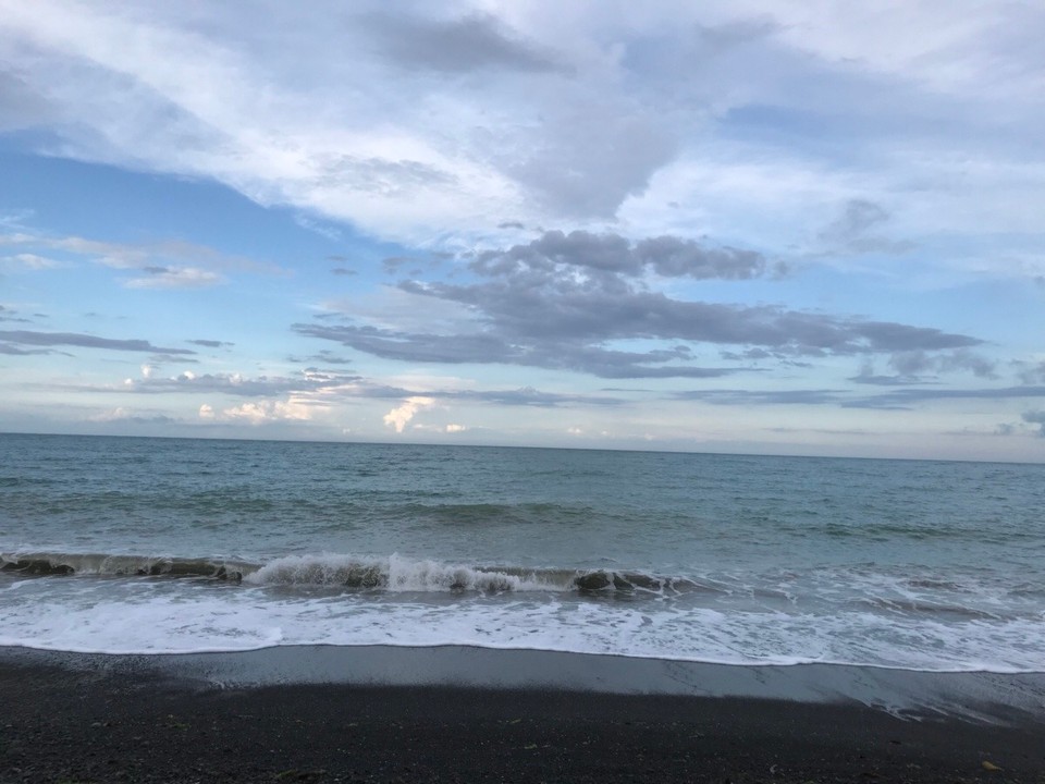 Neuseeland - Clifton - Unser Übernachtungsplatz am Meer mit schwarzem Sand