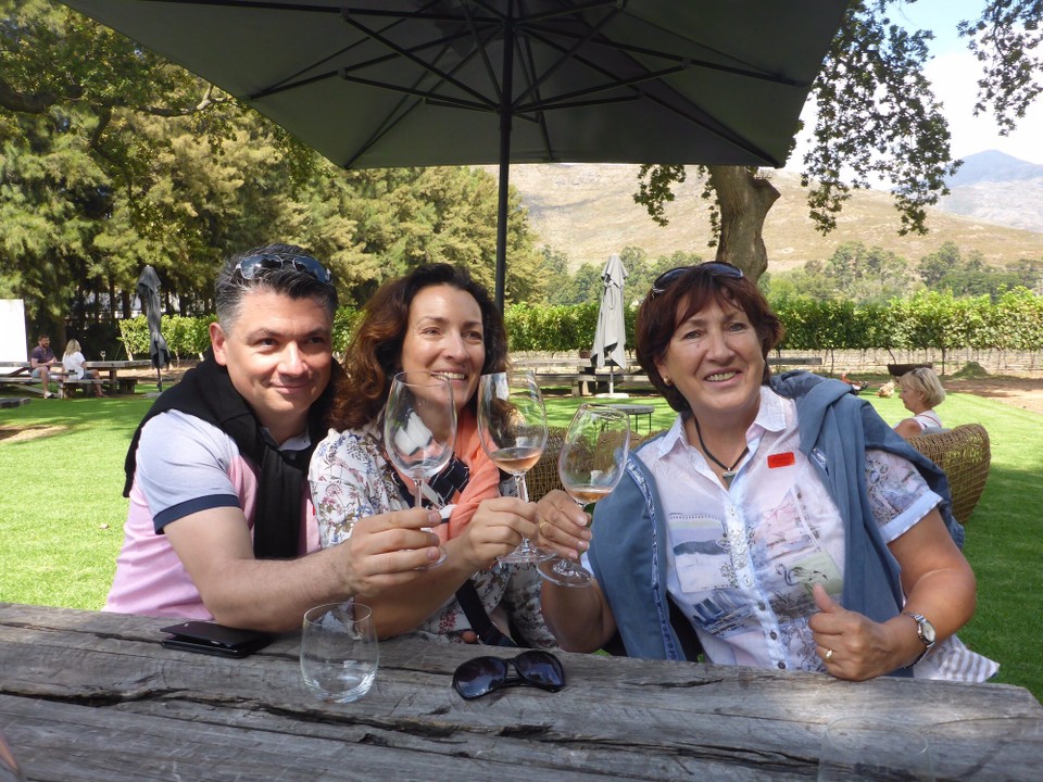 Südafrika - Stellenbosch - Apersten angekommen - Lecker Wein