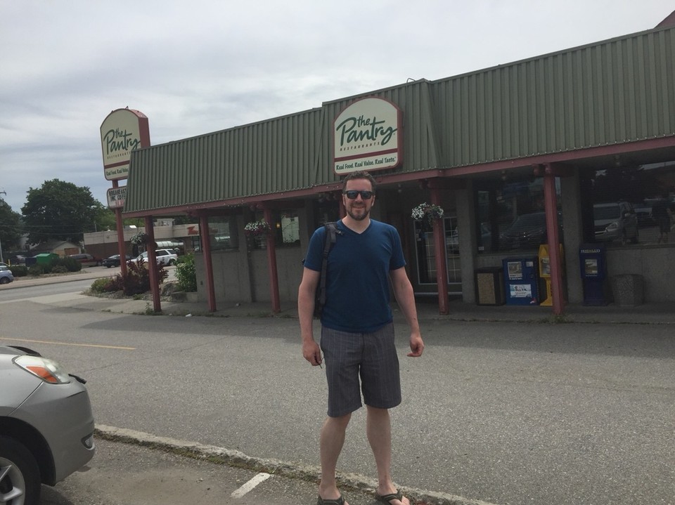 Canada - Revelstoke to Osoyoos - Lunch bij The Pantry in Vernon