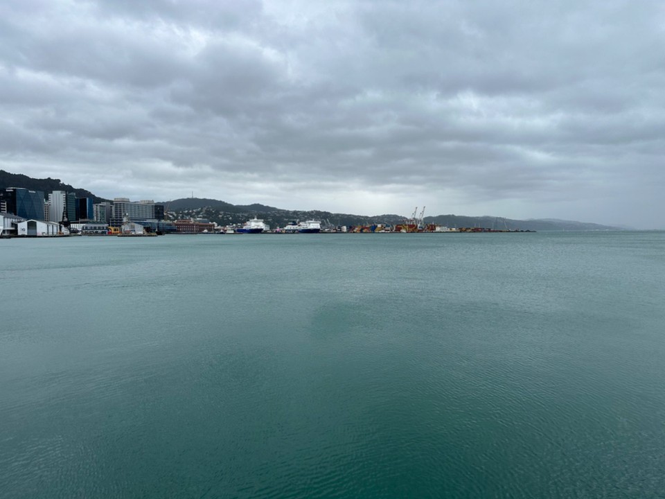 Neuseeland - Nelson - In der Bucht von Wellington sieht man nichts von Sturm 