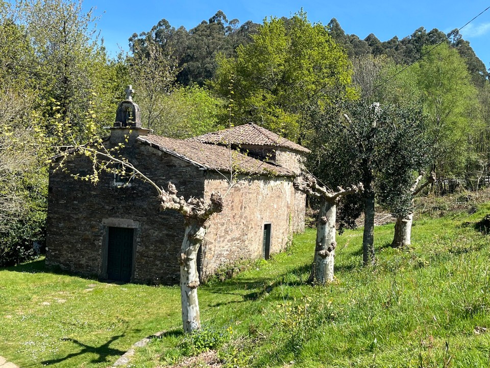 Spanien - O Pino - Kapelle in O Pedrouzo