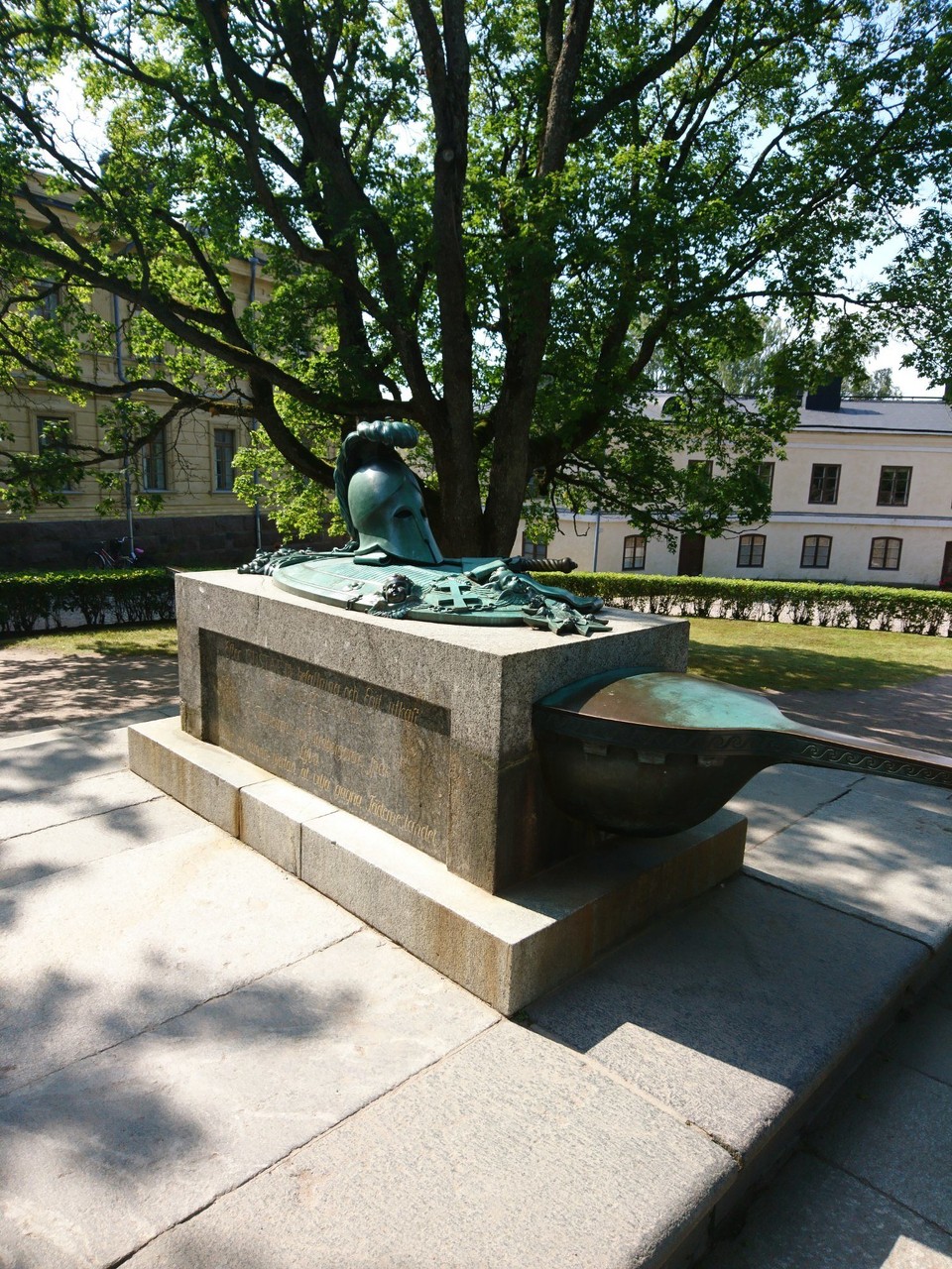 Finnland - Helsinki - Denkmal des Erbauers: "Augustin Ehrensvärd"