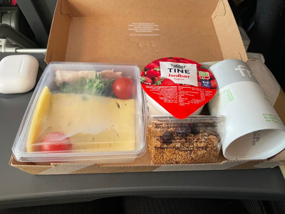 Kypros - Larnaca - Plane food