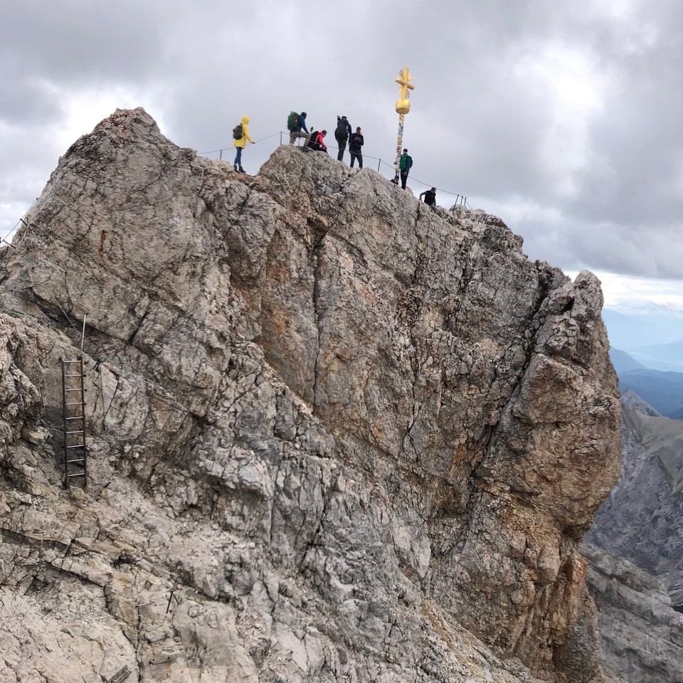 Deutschland - Ludwigshafen am Rhein - On Top of Germany….
Das muss man gesehen haben 👍⛰