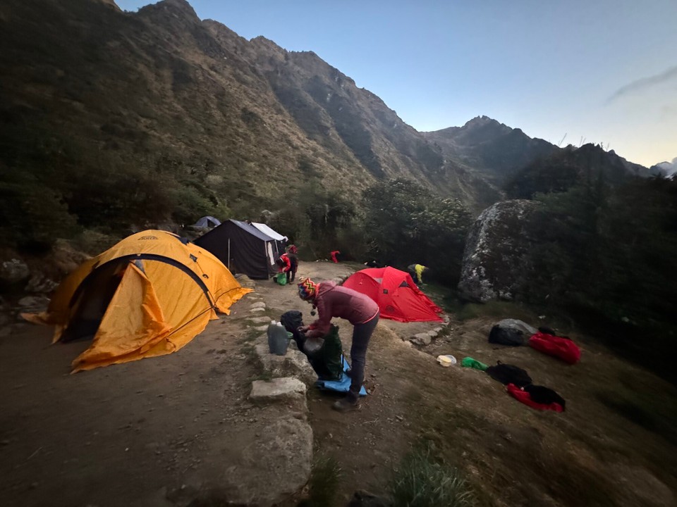 Peru -  - 18:00 Uhr ist es dunkel