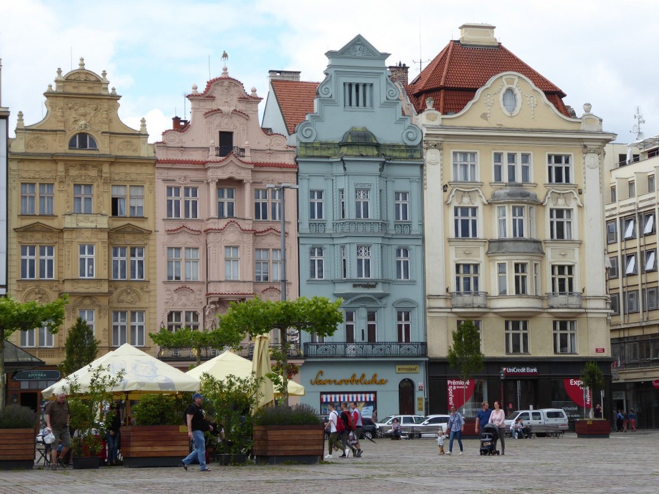 Deutschland - München - Auf dem Weg liegt Pilsen, das ich bis dato noch nicht kannte. Warum eigentlich nicht? Man hört ja nur Gutes und in der Tat ist es eine sehr schöne kleine Stadt. Und den Gag mit dem Pils in Pilsen wollten wir natürlich nicht auslassen. War uns egal, dass es erst 11 Uhr am Vormittag war.