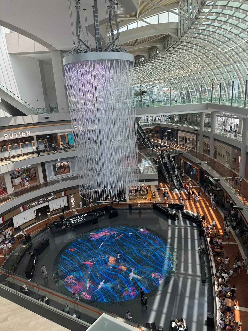 Singapur - Singapur - Livewire 