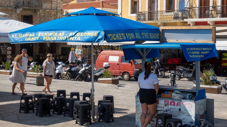 Griechenland - Symi - Alle an Bord, nur Rob nicht. Ausschau halten.
