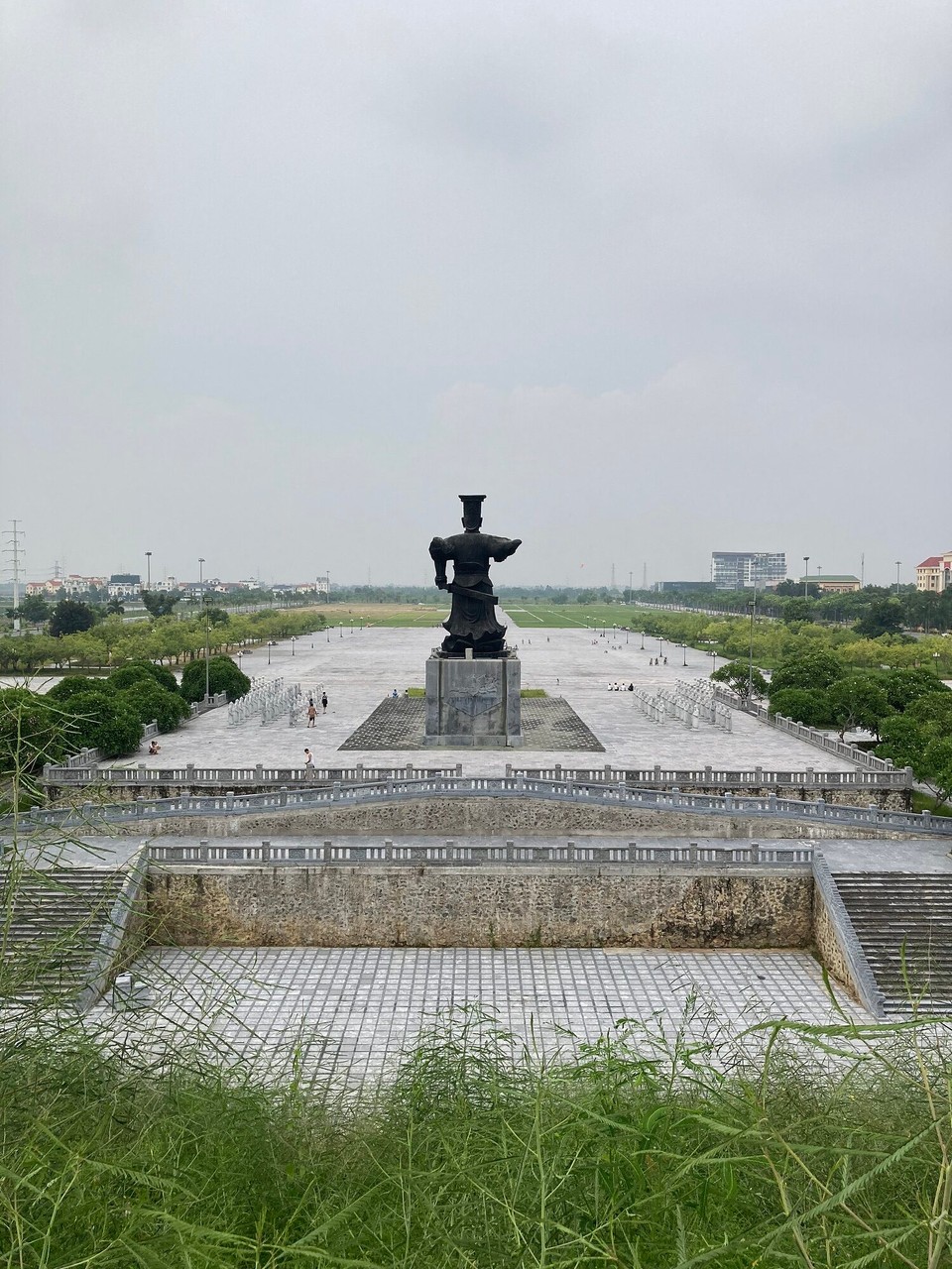 Vietnam - Ninh Bình - Tuong Dinh Tien Hoang