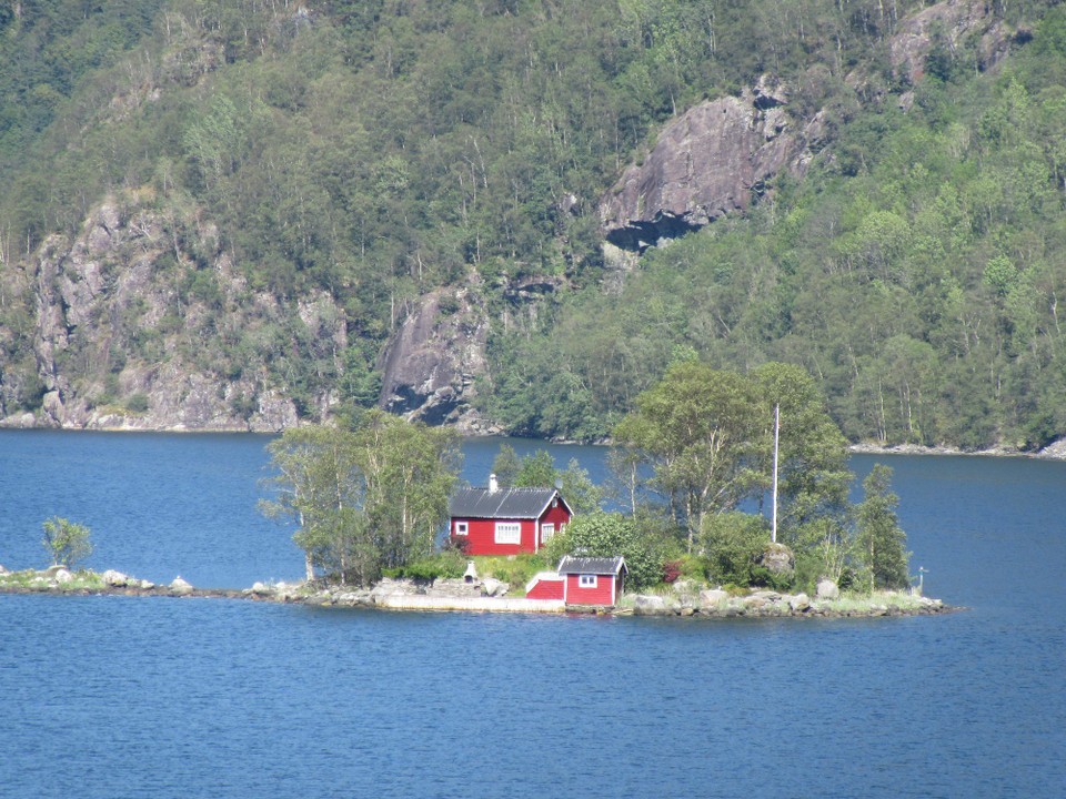 Norwegen - Skånevik - so kann man in Norwegen auch wohnen 
