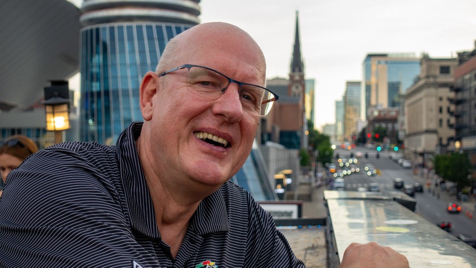 USA - Nashville - Party auf der Dachterrasse steigert Detlefs Laune.