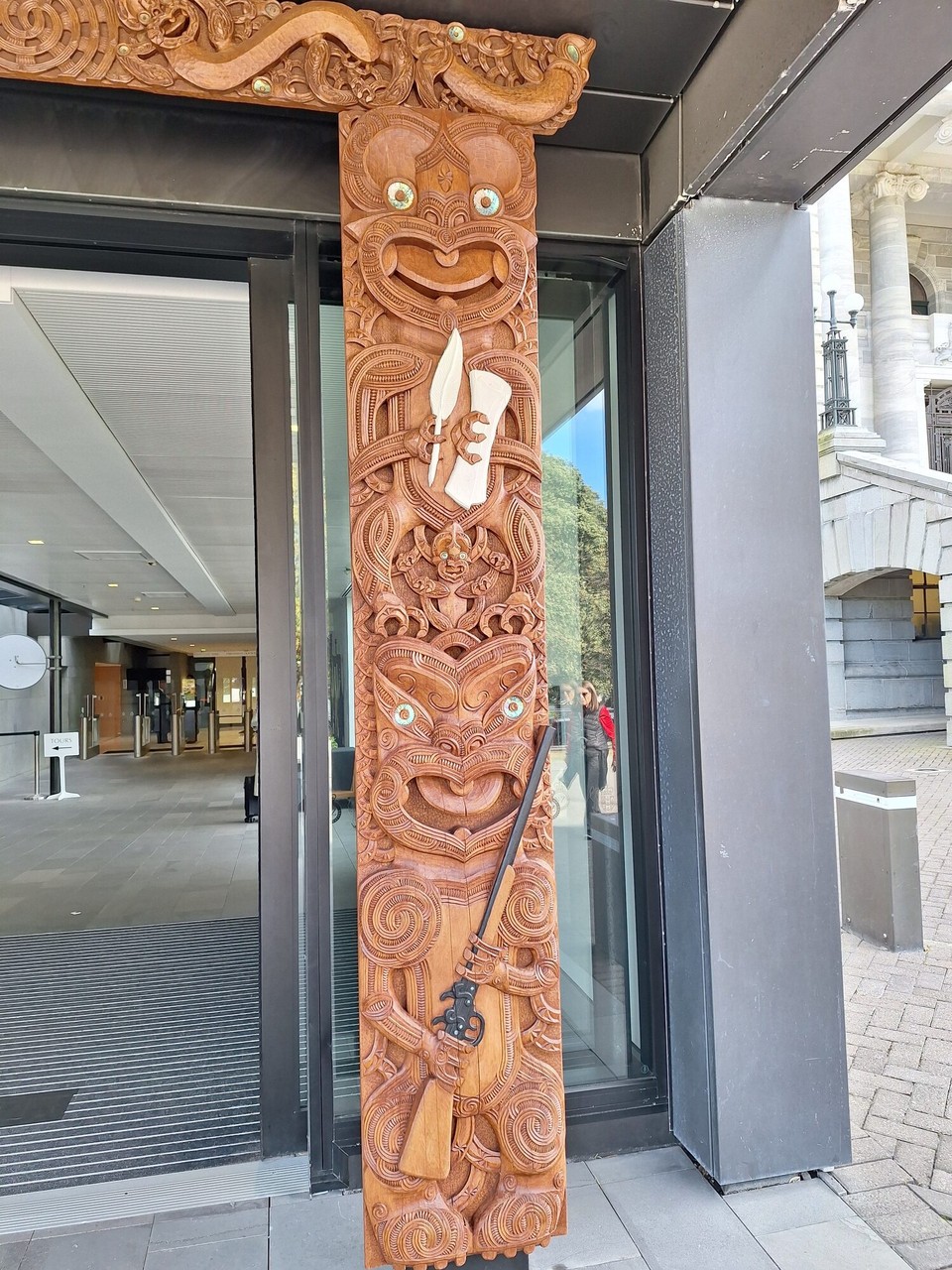 Neuseeland - Wellington - Parlament und die hier arbeitenden Behörden sind die privilegierten Hüter von Te Ātiawa Taranaki Whānui whenua.