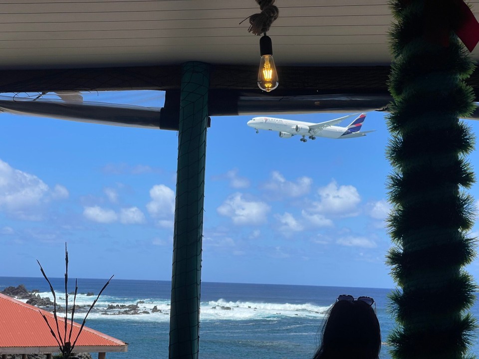Chile - Osterinsel - Anflug vor der Neptunbar