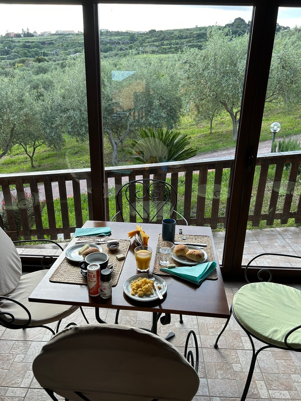 Italien - Tresnuraghes - Frühstück mit Aussicht