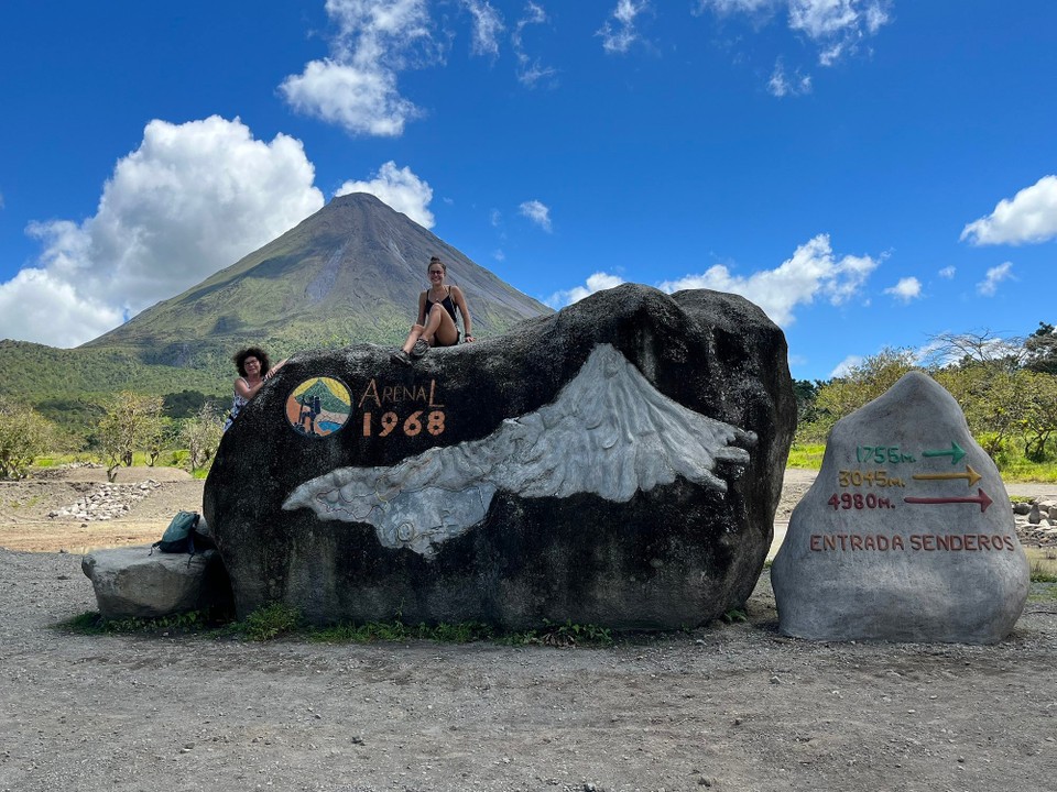 Costa Rica - San Carlos - Anschließend ging es auf den Vulkanwanderweg 1968 🌋 🥾 