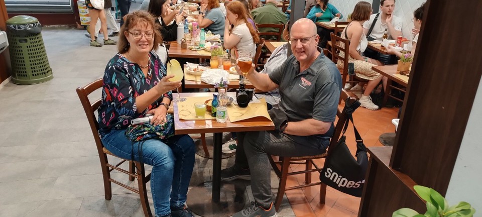 Italien - Florenz - Erste Pause mit Bier und Limoncello Spritz