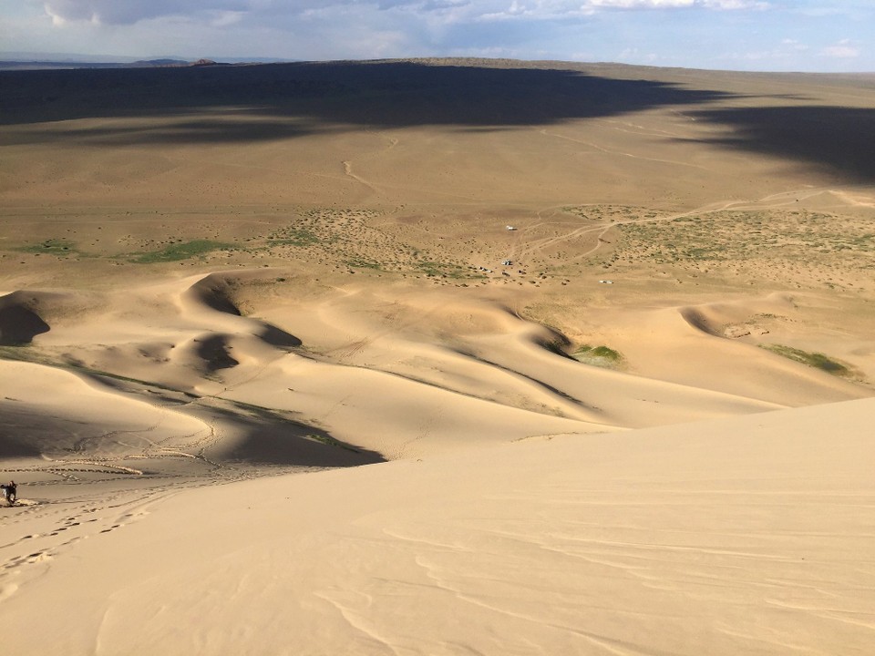 unbekannt - Gobi Desert - View from the top of the dune